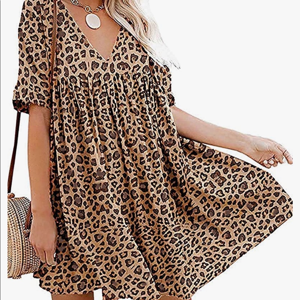 Hestenve V-Neck Babydoll Cheetah Mini Dress
